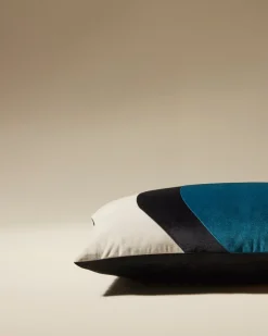 Coussins|Coussins><noscript><img width=